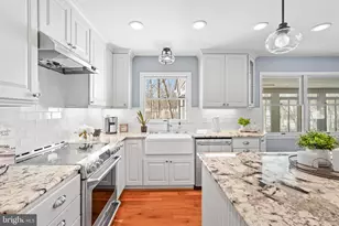 3220 Wood Stream Ln, Ellicott City, MD 21042 - Photo 5