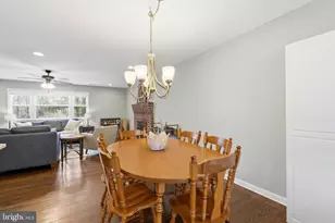 10798 W Crestview Ln, Laurel, MD 20723 - Photo 11