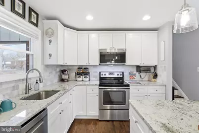 10798 W Crestview Lane, Laurel, MD 20723 - Photo 5