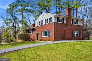 10798 W Crestview Ln, Laurel, MD 20723 - Photo 1