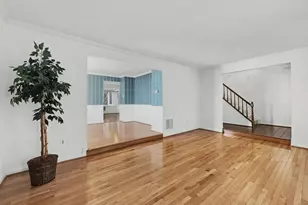 3823 Grosvenor Dr, Ellicott City, MD 21042 - Photo 9