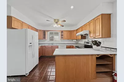 3823 Grosvenor Drive, Ellicott City, MD 21042 - Photo 15