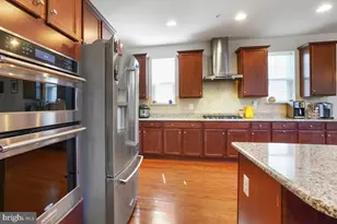 8667 Wellford Dr, Ellicott City, MD 21042 - Photo 17