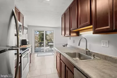 7055 Melting Shadows Lane, Columbia, MD 21045 - Photo 7