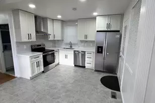 6377 Woodburn Ave, Elkridge, MD 21075 - Photo 3