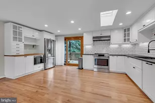 8856 Youngsea Pl, Columbia, MD 21045 - Photo 11