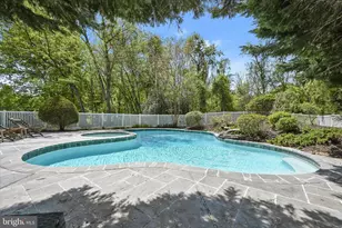 10312 Kingsway Ct, Ellicott City, MD 21042 - Photo 7