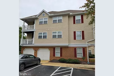 5814 Wyndham Circle #301, Columbia, MD 21044 - Photo 3
