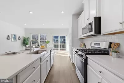 9590 Glen Oaks Lane, Columbia, MD 21046 - Photo 9