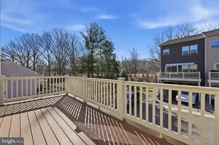 9590 Glen Oaks Ln, Columbia, MD 21046 - Photo 17