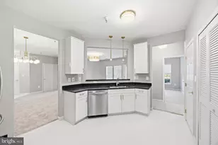 7210 Darby Downs, Elkridge, MD 21075 - Photo 9