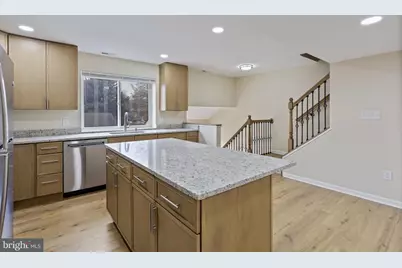 7388 Hickory Log Circle, Columbia, MD 21045 - Photo 5