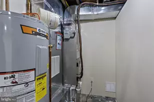 7388 Hickory Log Cir, Columbia, MD 21045 - Photo 49