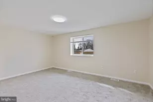 7388 Hickory Log Cir, Columbia, MD 21045 - Photo 33