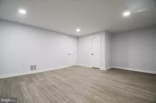 6096 Rock Glen Dr, Elkridge, MD 21075 - Photo 31