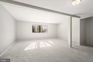 7047 Knighthood Ln, Columbia, MD 21045 - Photo 13