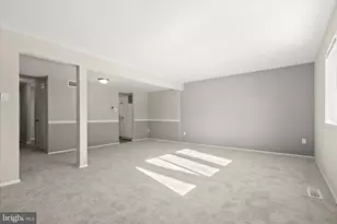 7047 Knighthood Ln, Columbia, MD 21045 - Photo 11