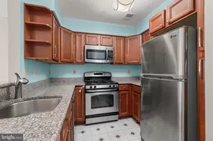 6249 Sandpiper Ct, Elkridge, MD 21075 - Photo 7