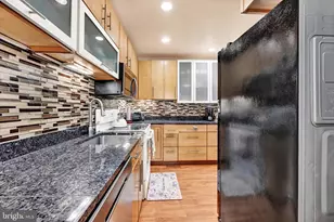 9711 Whiskey Run, Laurel, MD 20723 - Photo 9