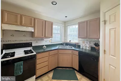 8005 Somerville Lane, Elkridge, MD 21075 - Photo 9