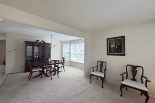 8005 Somerville Ln, Elkridge, MD 21075 - Photo 3