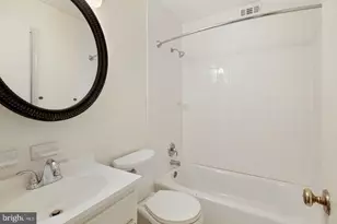 5985 Grand Banks Rd, Columbia, MD 21044 - Photo 15