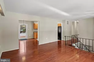 7926 Helmart Dr, Laurel, MD 20723 - Photo 9