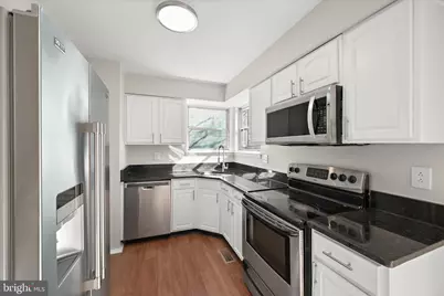 8106 Wooded Glen Court, Ellicott City, MD 21043 - Photo 11