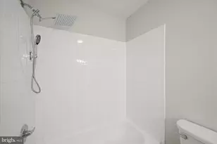 8106 Wooded Glen Ct, Ellicott City, MD 21043 - Photo 23