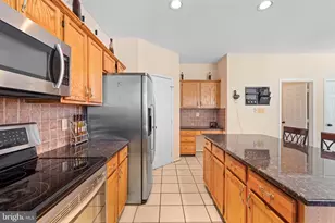 9226 Curtis Dr, Columbia, MD 21045 - Photo 21