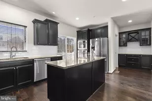 6974 Southmoor St, Hanover, MD 21076 - Photo 9