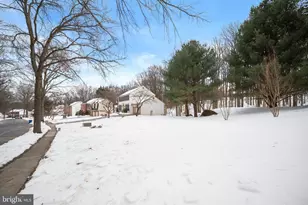 9733 Starling Rd, Ellicott City, MD 21042 - Photo 5