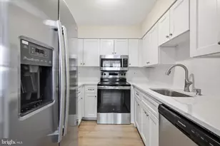 7524 Sweet Hours Wy, Columbia, MD 21046 - Photo 5