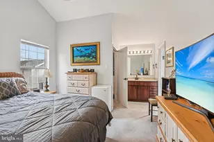 6100 Little Foxes Run, Columbia, MD 21045 - Photo 5