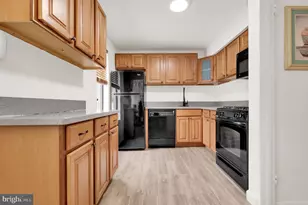 9645 White Acre Rd, Columbia, MD 21045 - Photo 11