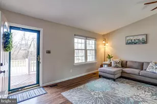 6186 Fairbourne Ct, Hanover, MD 21076 - Photo 9