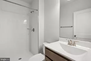 9425 Fairview Ave, Laurel, MD 20723 - Photo 43