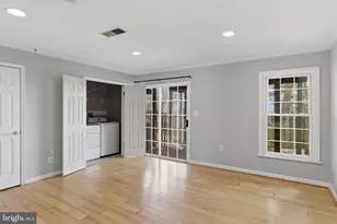 5702 Goldfinch Ct, Ellicott City, MD 21043 - Photo 7