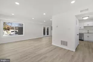 9585 Standon Pl, Columbia, MD 21045 - Photo 7