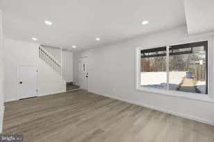 9585 Standon Pl, Columbia, MD 21045 - Photo 5