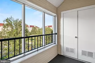 2115 Ganton Green, Woodstock, MD 21163 - Photo 15