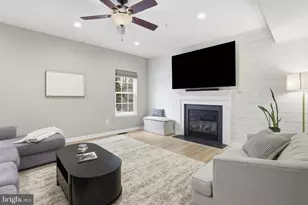5611 Mainsail Ct, Ellicott City, MD 21043 - Photo 7
