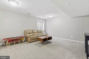 5611 Mainsail Ct, Ellicott City, MD 21043 - Photo 33