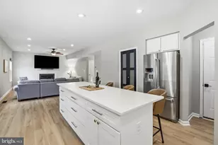 5611 Mainsail Ct, Ellicott City, MD 21043 - Photo 9