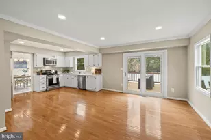 5100 Bonnie Brae Ct, Ellicott City, MD 21043 - Photo 11