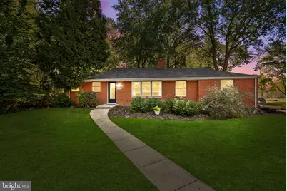 7405 Oakcrest Lane, Clarksville, MD 21029 - Photo 1