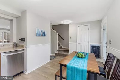 6095 Rock Glen Drive, Elkridge, MD 21075 - Photo 7