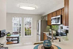 6095 Rock Glen Dr, Elkridge, MD 21075 - Photo 9