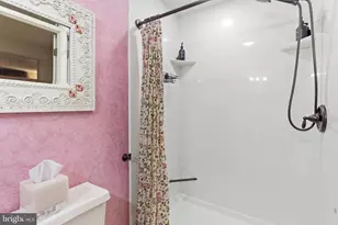 6095 Rock Glen Dr, Elkridge, MD 21075 - Photo 37