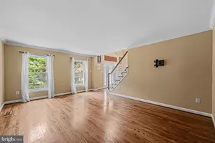 10315 Cromwell Ct, Ellicott City, MD 21042 - Photo 5